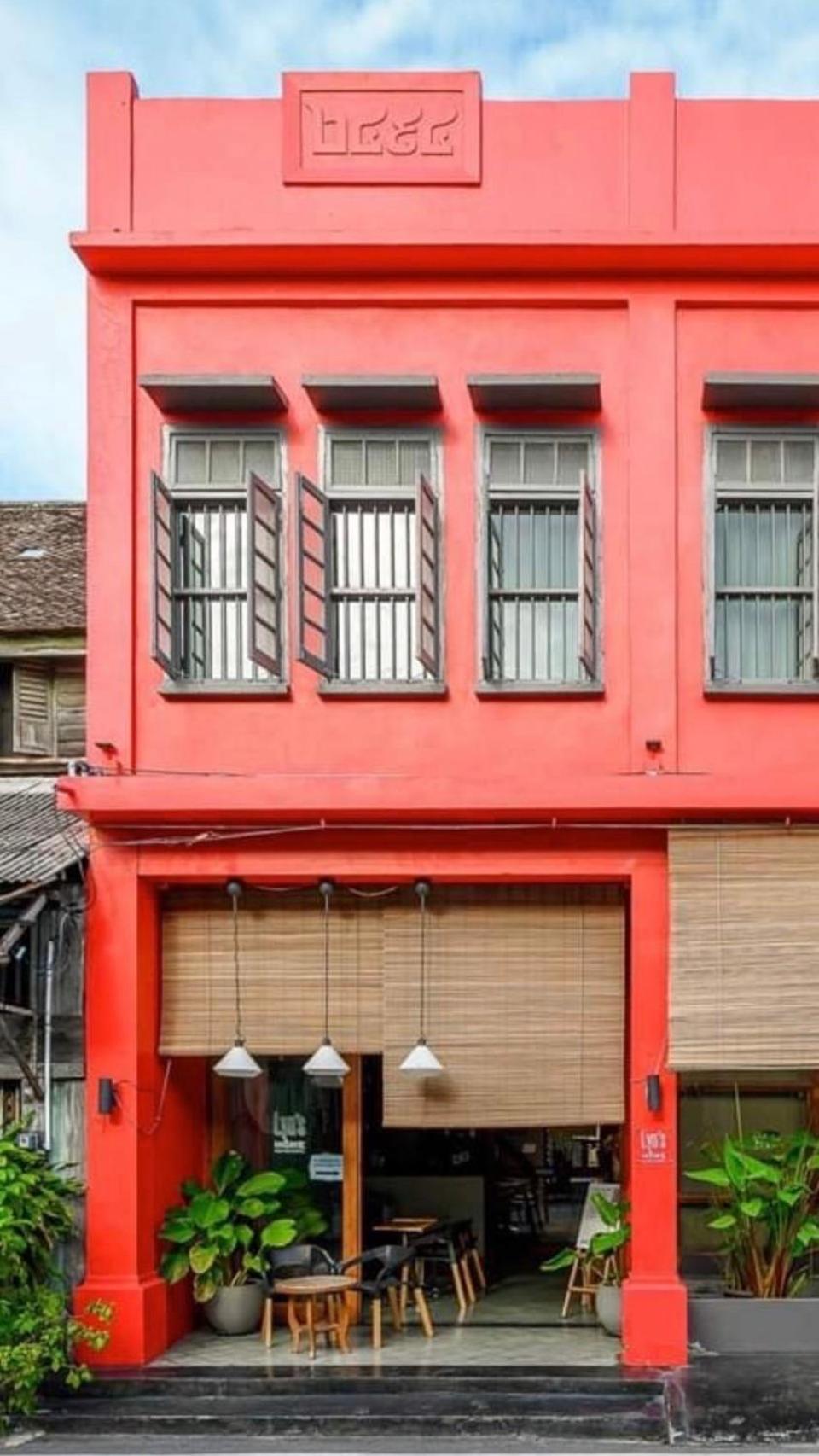 Yu Cafe Hostel Сонгкла Екстериор снимка