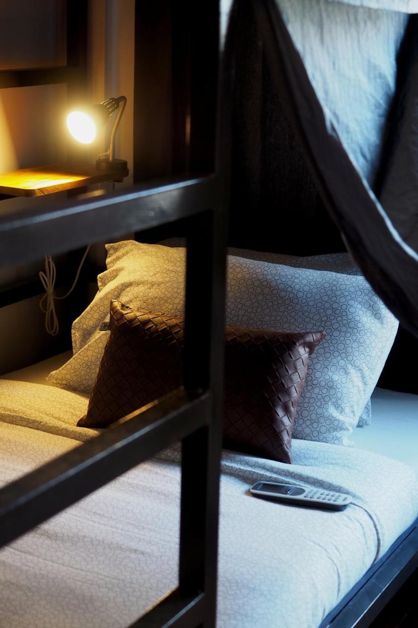 Yu Cafe Hostel Сонгкла Екстериор снимка