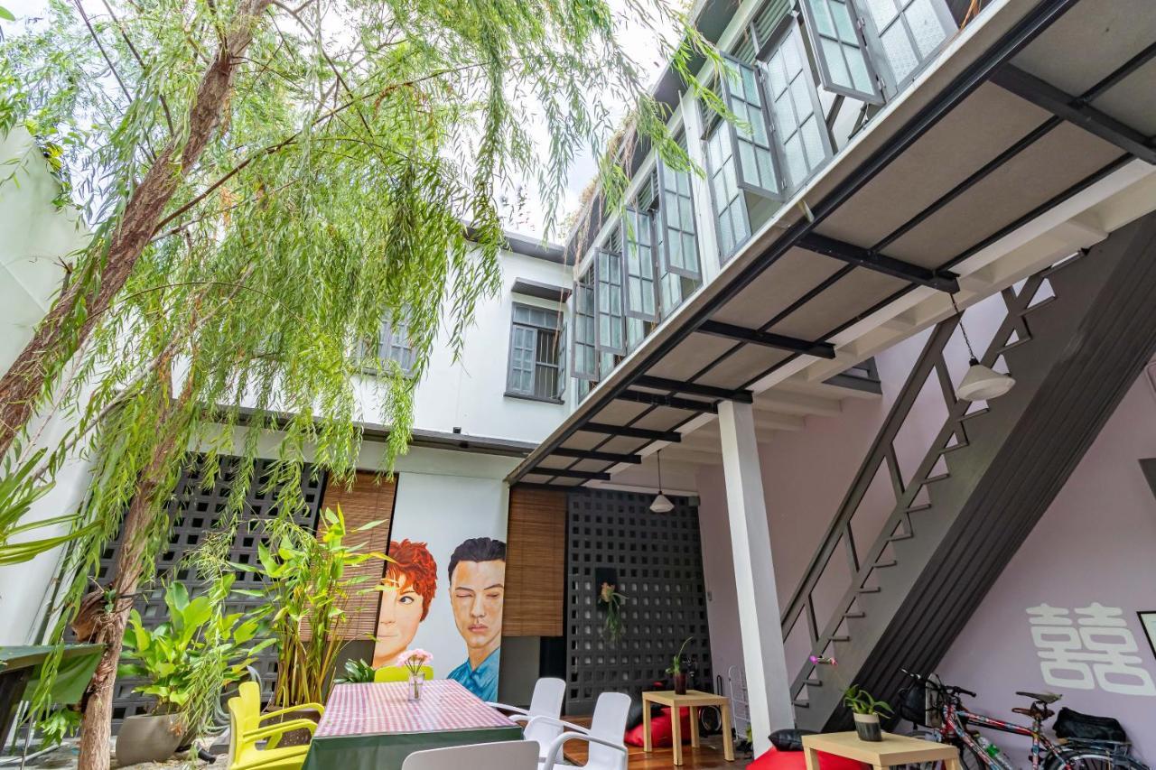 Yu Cafe Hostel Сонгкла Екстериор снимка