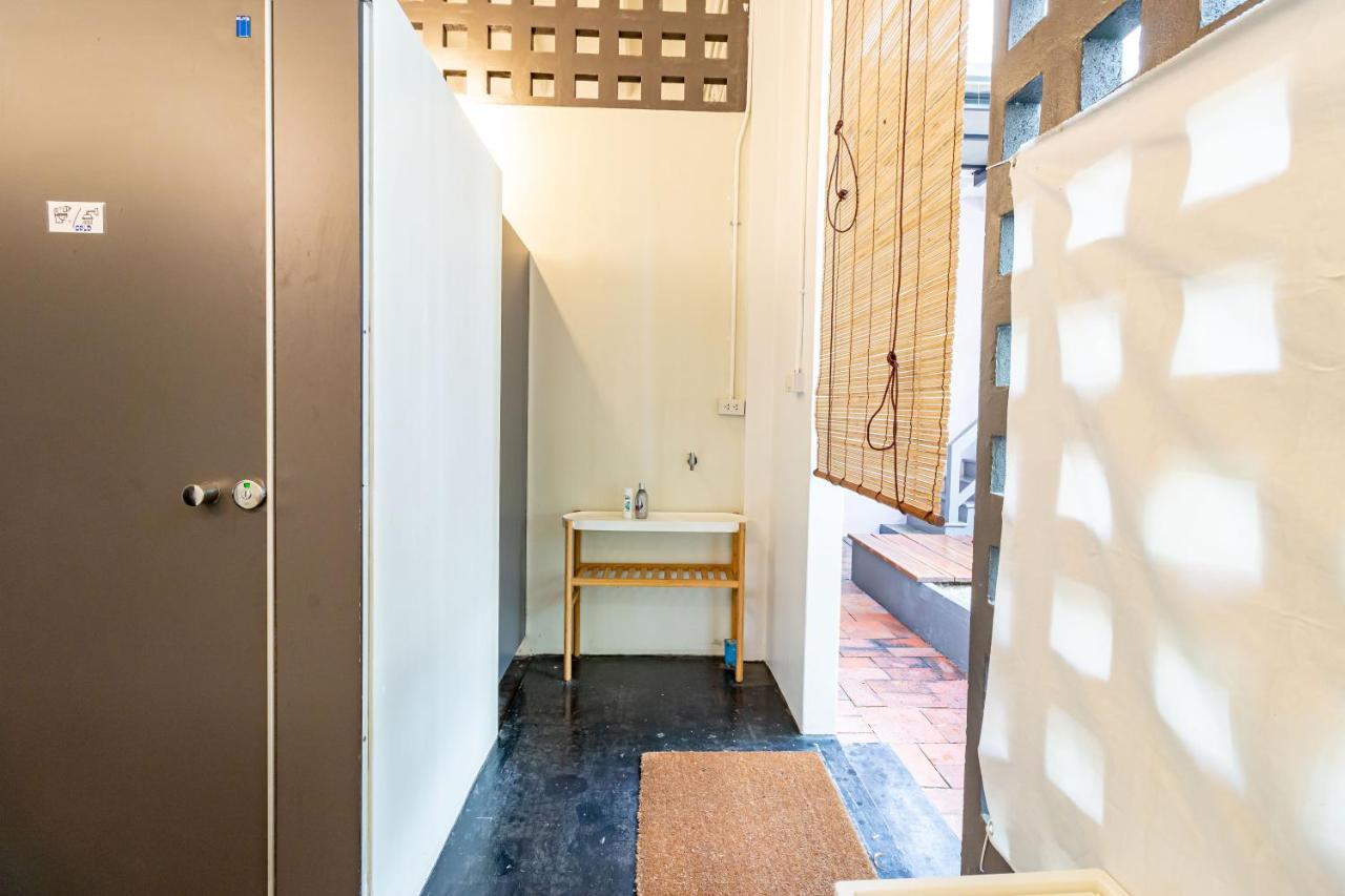 Yu Cafe Hostel Сонгкла Екстериор снимка