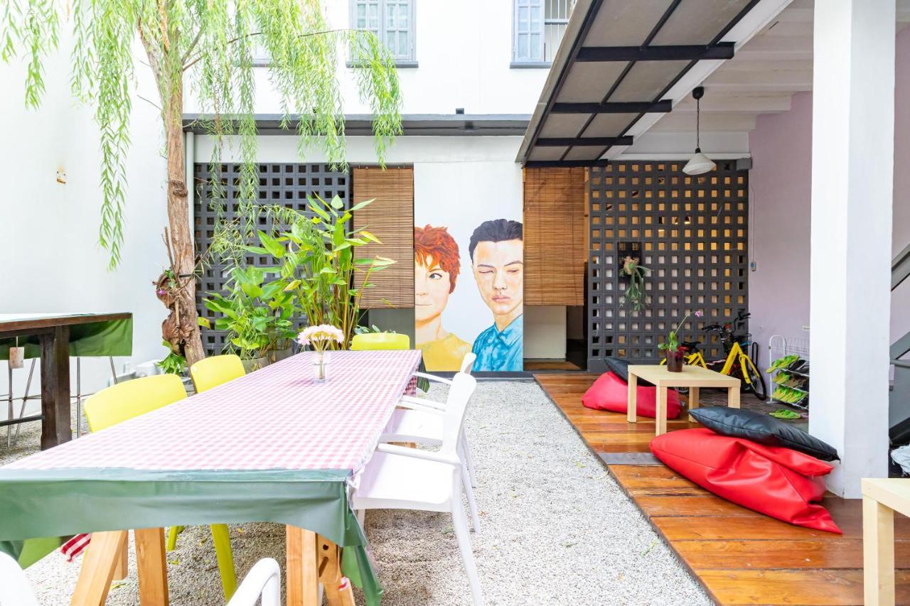 Yu Cafe Hostel Сонгкла Екстериор снимка